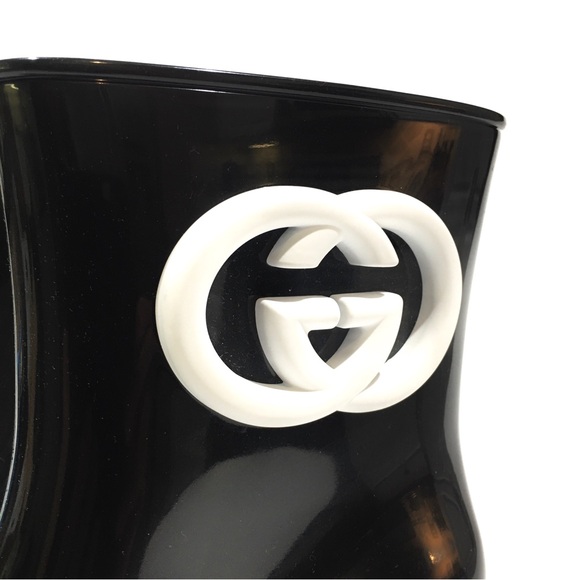 GUCCI INTERLOCKING G SHINNY RUBBER ANKLE BOOTS -BLACK -WOMEN’S US 8 -NEW - Picture 7 of 10